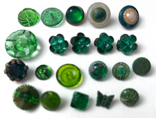 Variety of 18 Dimi & Small Vintage GREEN Glass Buttons #1520 picture