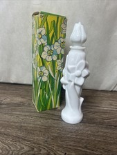 Vintage Avon Floral Bud-Vase Roses,Roses Creamy Bath Foam 5 oz FULL. With Box picture