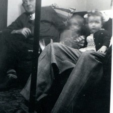 c1940s Family Living Room Snapshot Photo Man Suit Toddler Girl Couch Lamp Pole picture