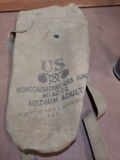 Original WW2 US Military Non-Combatant M1A2-1-1 Med Adult Gas Mask & Bag WWll picture