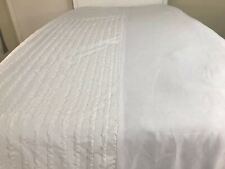 NICE King Comforter Bedspread Quilt Blanket Thick White Frilled EUC 101