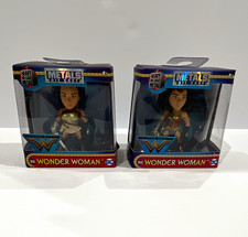 Jada Toys Wonder Woman Metals Die Cast 1:24 Die-Cast Metal 2-Pack M384 picture