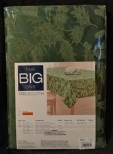 FREE  Big One Rich Hunter Green Leaves on Green Oblong Tablecloth 60 x 102 NIP picture