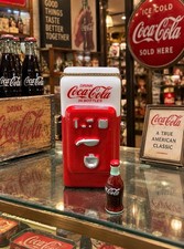 1999 Coca-Cola Trinket Box Porcelain Hinged Vending Machine With Bottle picture