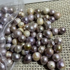 1000g  grams of genuine natural pearls from the South China Sea, unpierced picture