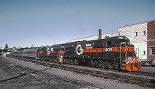 Maine Central MEC 408 and 406, GE U18Bs, at Bangor, ME July 1985 8.5 x 11 Photo picture