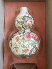Asian Style Porcelain Hand Painted Floral Double Gourd Bottle Vase Small picture