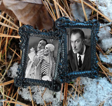 Vincent Price Holiday Ornaments Classic HorrorFilm Memorabilia Keepsake Portrait picture