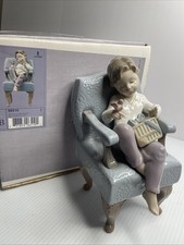 Lladro 6510 An Unexpected Gift w/ Original Box - Perfect Condition picture