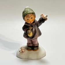 Goebel Berta Hummel Figurine Small Peaceful Perch BH 86/P 2001 Winter Child Bird picture