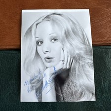 (BF5) RARE DONNA SCARFF VINTAGE SIGNED AUTOGRAPH ACTRESS THE BENNY HILL SHOW picture