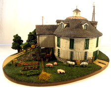 Danbury Mint THE ROUND BARN Farm Building John Deere Licensed Collection picture