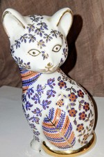 Vintage Royal Crown Derby Imari Cat Figurine Gold Gilt Bone China. picture