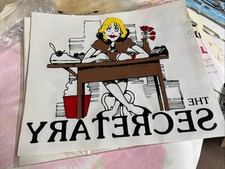 Vintage “The Secretary” Cartoon Graphic Iron On Heat Transfer T-shirt 1980 S.S.I picture