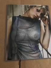 scarlett johansson Royal Autographed Photo  picture