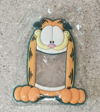 VTG Paws PVC Garfield Photo Frame #70-204 Jim Davis  *RARE* picture