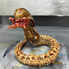 Alien.vs.Predator Chestburster H13cm Resin Figure Model Statue Ornament Handmade picture