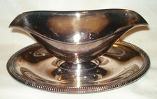 Vintage Wm Rogers 4213 Silverplate Gravy Sauce Boat Dish w/Attached Underplate picture