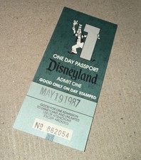 1987 Vintage Disneyland Passport Ticket Stub 5/19/1987 Goofy picture