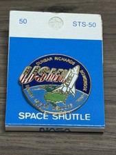 PIN Winco OFFICIAL NASA Space Shuttle STS-50 COLUMBIA enamel USML-1 Dunbar N.W.T picture