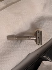 Vintage Gillette Slim Adjustable, L-4, 1966, Safety Razor, Case, Razors picture