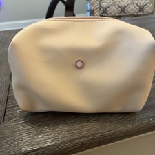 Emirates Business Class Womens Amenity Kit Sealed picture