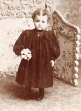 C1890s - Victorian Child in Black Dress Mourning? Cabinet Photo Easton PA - XL1S picture