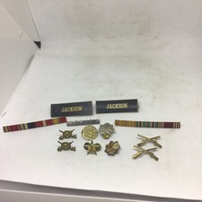 Original WW2/Korean War Pin And Badge Lot (13) Pieces  picture