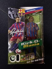 FC Barcelona Ronaldinho Figure Kick-O-Mania picture