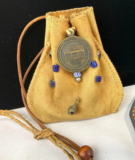 Vintage Handmade Native American Style Beaded Pouch - Fort Nisqually Medal picture