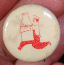 old vintage BALDWIN'S DAIRY farm MILK BOTTLE MAN Creamery adv pinback button ww2 picture