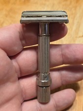 Gillette Bottom Dial F4 Safety Razor DE 1-9 Rare Vintage Antique Old See Desc picture