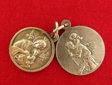 POPE PAUL VI  & POPE JOHN XXIII Medals MARY SAINT CHRISTOPHER 2 Catholic Medals picture