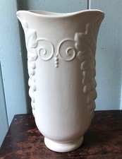 ERPHILA Vase Czechosovakia Grape Cluster Leaf Modernist White 10