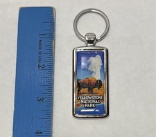 Yellowstone National Park Souvenir Keychain Buffalo Geyser 🇺🇸💪 picture