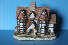 SHIREHALL BY DAVID WINTER HAND MADE AND HAND PAINTED GREAT HAMPSHIRE BRITAIN1985 picture