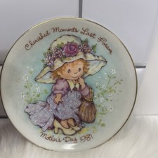 Vintage plate collectors plate Avon plate Mothers Day 1981 Love picture