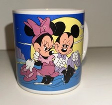 VTG Disney Mickey Minnie Mouse Pluto Beach Date Ceramic Coffee Cup Mug Applause picture