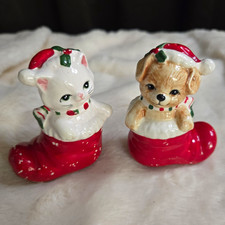 Lefton 8640 1950s Ceramic Christmas Kitten & Puppy Salt Pepper Shakers Set picture