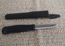 Sweden Mora Carbon Steel Fixed-Blade Knife with Sheath  8 1/4