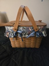 Vintage 1993 Longaberger Picnic Basket W/ Floral Pansy Liner and Insert. Mint picture