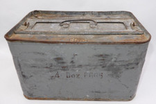 ANTIQUE 4 DOZEN EGG CARRIER MOE'S LINE HOEFT FARM DAIRY CHICAGO GALVANIZED STEEL picture