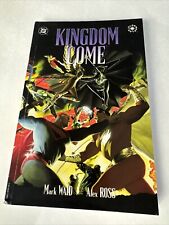 Kingdom Come (DC Comics, November 1997) Alex Ross Mark Waid picture