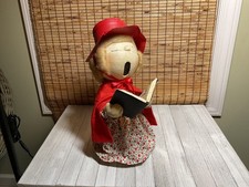 Vtg Folk Art Caroling Girl 