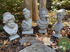 Disney haunted mansion Garden Statue Set Busts Uncle Jacob Dread Decor Cemetery picture