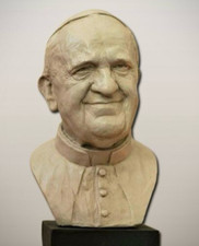 POPE FRANCISCO BUST 8