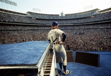 Elton John at Dodgers Stadium 1975 Re-Print 4x6 #1050* picture