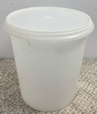 Tupperware 255-8 Large Round Storage Canister Sheer White Lid 10.5