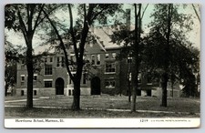 Mattoon Illinois Hawthorne School Building View Postcard picture