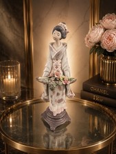 LLADRO NATURE’s GIFTS. ITEM #01005774. GORGEOUS. RETIRED 1994. In Original Box. picture